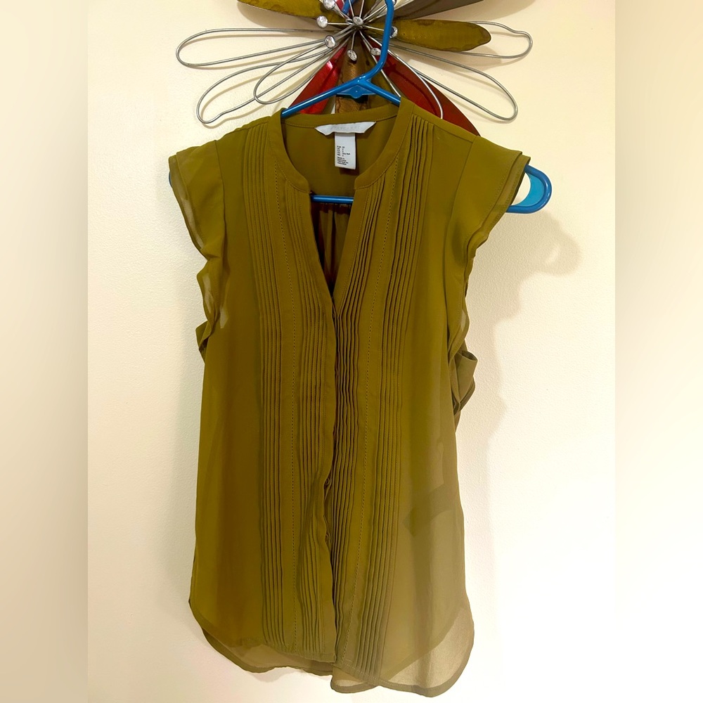 H&M - Small Sheer Button Down Blouse, Olive color